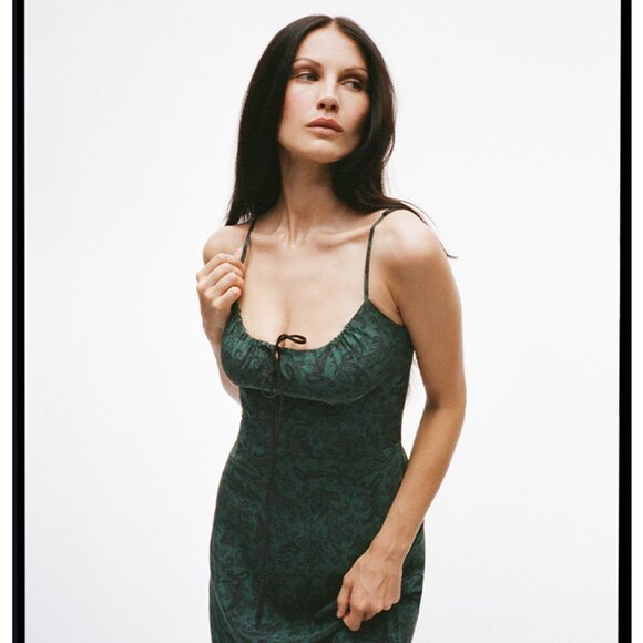 The Alba - Dazed Noir - Medium - Picture 2 of 11